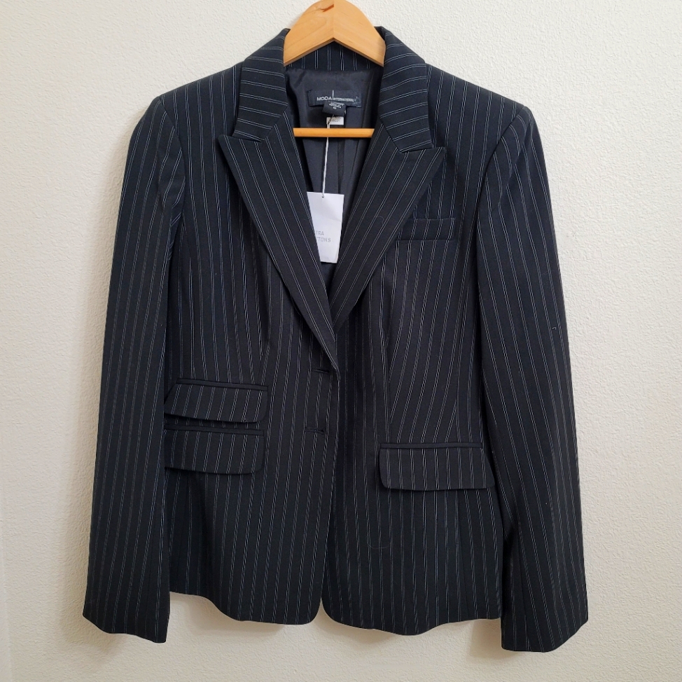 Brand New Moda International Blazer Brand New Moda International Blazer